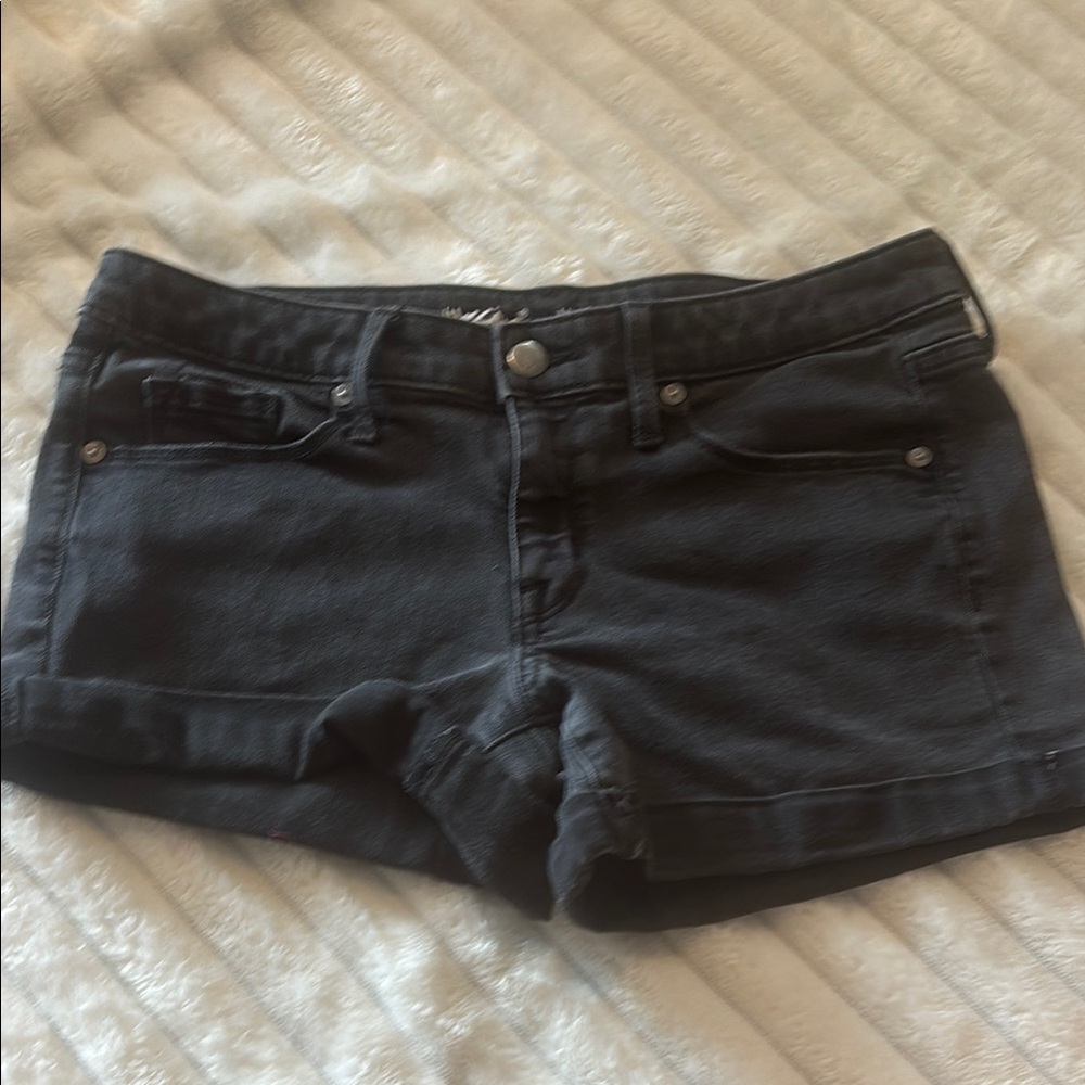 Dark Gray Jean Shorts with Cuffed Hems and Classic Style